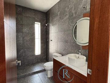CASA EN VENTA EN CIUDAD DEL CARMEN, CAMPECHE.