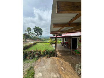 CAPIRA / LIDICE / TERRENO / 3800M / ESTABLO / GALLINERO / CASA
