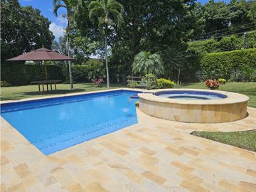 VENTA DE CASA EN PANCE CALI LOTE 3.300 MTS SECTOR UNIV.SANBUENAVENTURA