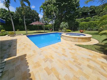 VENTA DE CASA EN PANCE CALI LOTE 3.300 MTS SECTOR UNIV.SANBUENAVENTURA