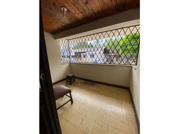 Venta Casa Externa amplia barrio San Vicente norte Cali (J)