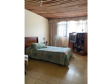 Venta Casa Externa amplia barrio San Vicente norte Cali (J)