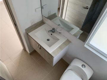 Venta casa en conjunto en Ciudad Country