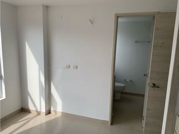 Venta casa en conjunto en Ciudad Country