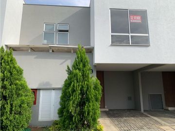 Venta casa en conjunto en Ciudad Country