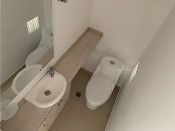 Venta casa en conjunto en Ciudad Country
