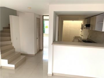 Venta casa en conjunto en Ciudad Country