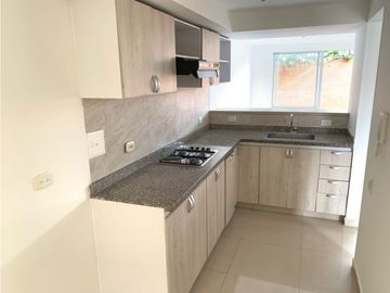 Venta casa en conjunto en Ciudad Country
