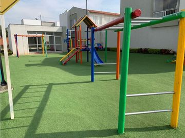 Venta casa en conjunto en Ciudad Country