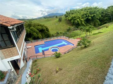 Vendo Casa Campestre -  Dosquebradas