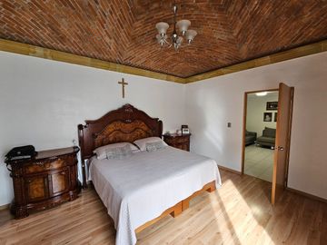 Casa en venta por $8.8mdp | CASA A UNA CUADRA DE COSTCO