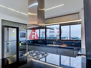 Vendo Pent House En Los Cambulos Sur Central
