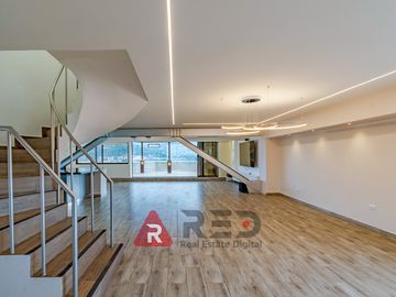 Vendo Pent House En Los Cambulos Sur Central