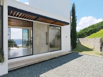 Finca De éLite Frente Al Lago Calima: Invierte En Un Estilo De Vida Exclusivo