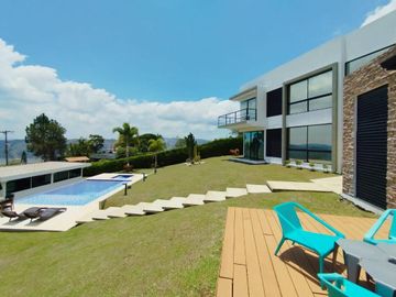 Finca De éLite Frente Al Lago Calima: Invierte En Un Estilo De Vida Exclusivo