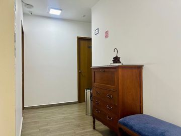 VENTA EDIFICIO HABITACIONAL Y OFICINAS EN TORIELLO GUERRA