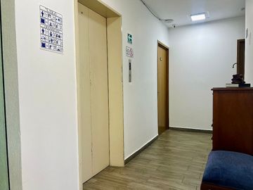 VENTA EDIFICIO HABITACIONAL Y OFICINAS EN TORIELLO GUERRA