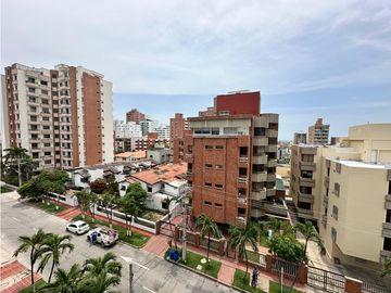 VENDO APARTAMENTO EN RIOMAR, BARRANQUILLA