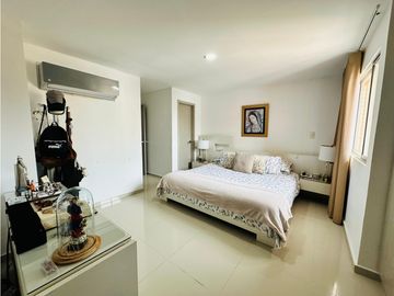 VENDO APARTAMENTO EN RIOMAR, BARRANQUILLA