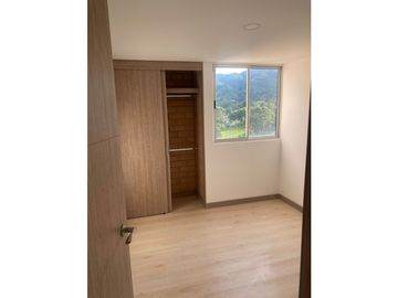 SE VENDE APARTAMENTO ESTRELLA