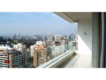 Departamento En Venta En Isidora Goyenechea, Las Condes