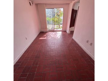 En arriendo apartamento Primer piso Tejar bucaramanga