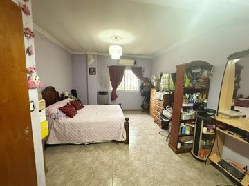 VENTA CASA 5 AMB. ITUZAINGO APTA CREDITO