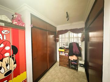 VENTA CASA 5 AMB. ITUZAINGO APTA CREDITO