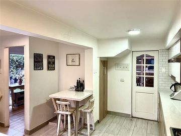 Casa en Venta en Vitacura / El Aromo