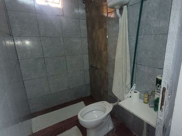 CASA MULTIFAMILIAR Y LOCAL VENTA TRISTAN SUAREZ