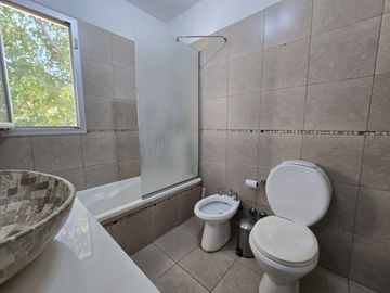 CASA 4 AMBIENTES EN VENTA EN ALTOS DE HUDSON 2