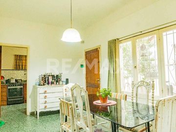 Casa + Dpto en venta, Elordi & Brentana, Nqn