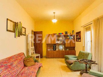 Casa + Dpto en venta, Elordi & Brentana, Nqn