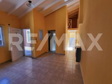 VENTA COMPLEJO DE 4 DPTOS EN PLOTTIER