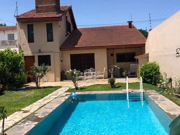 Oportunidad venta casa 4 amb con pileta en Turdera
