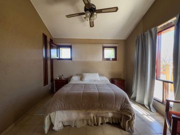 VENTA CASA 5 DORM SAN ISIDRO CON QUINCHO Y PILETA