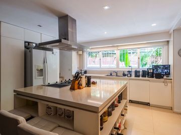 Venta Exclusiva Casa de 7 Amb en L de San Isidro