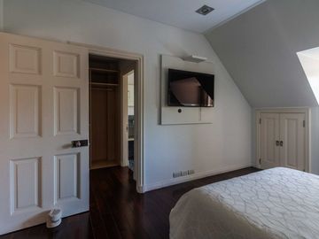 Venta Exclusiva Casa de 7 Amb en L de San Isidro