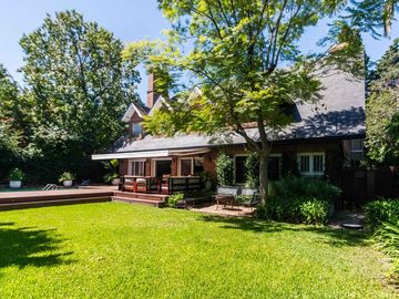 Venta Exclusiva Casa de 7 Amb en L de San Isidro