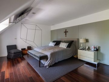 Venta Exclusiva Casa de 7 Amb en L de San Isidro