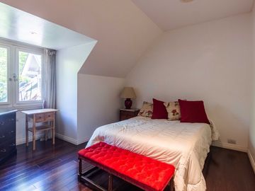 Venta Exclusiva Casa de 7 Amb en L de San Isidro