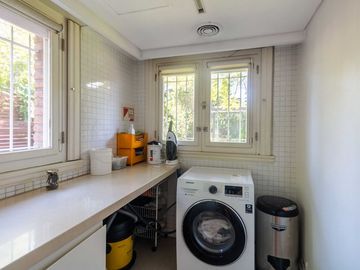 Venta Exclusiva Casa de 7 Amb en L de San Isidro