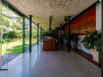 Venta Exclusiva Casa de 7 Amb en L de San Isidro
