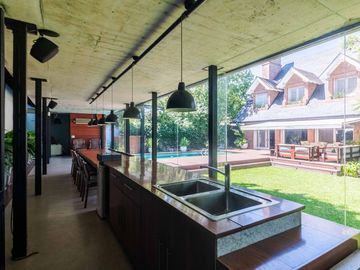 Venta Exclusiva Casa de 7 Amb en L de San Isidro