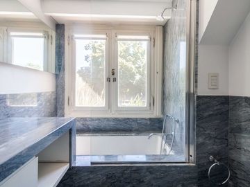 Venta Exclusiva Casa de 7 Amb en L de San Isidro