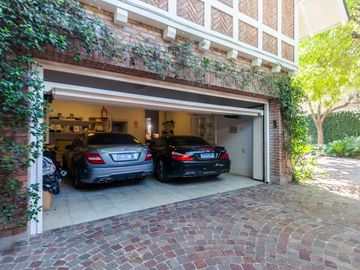 Venta Exclusiva Casa de 7 Amb en L de San Isidro