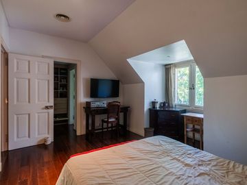 Venta Exclusiva Casa de 7 Amb en L de San Isidro