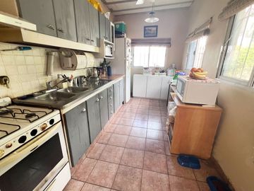 Venta CASA 3 amb - COCHERA QUINCHO JARDIN. PALOMAR