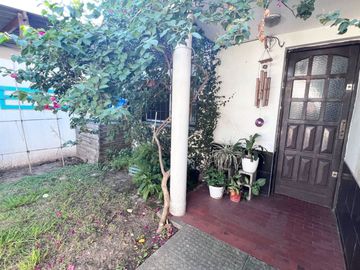 Venta CASA 3 amb - COCHERA QUINCHO JARDIN. PALOMAR