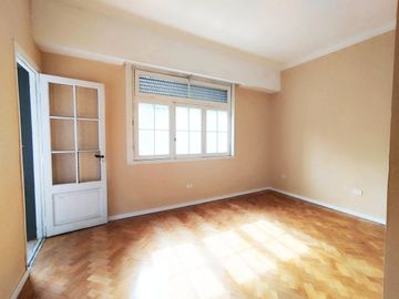 VENTA DEPARTAMENTO PH BALVANERA 3 O 4 AMB SIN EXP